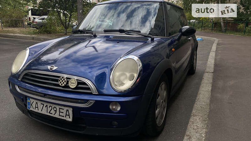 Mini Hatch (2003)