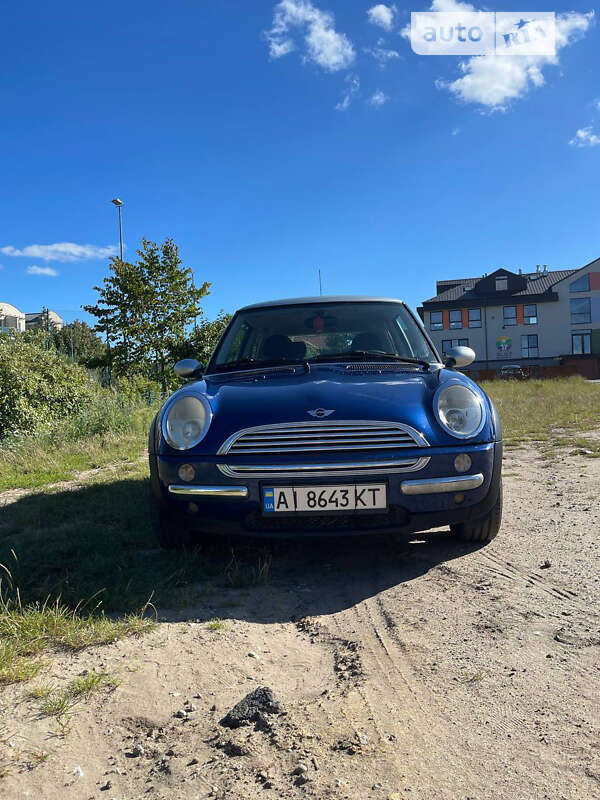 Mini One (2004)