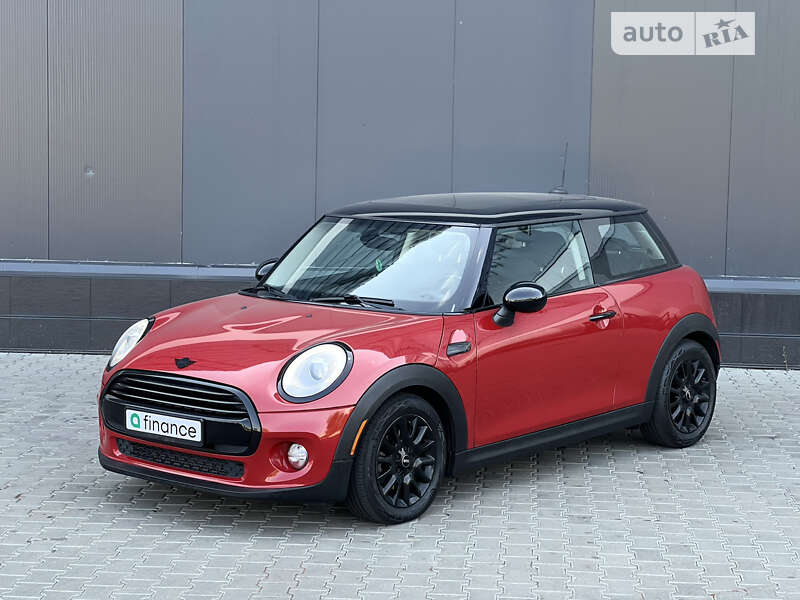 Mini Cooper (2014)