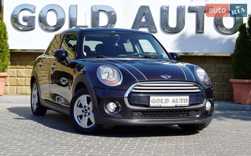 Mini Hatch (2014)