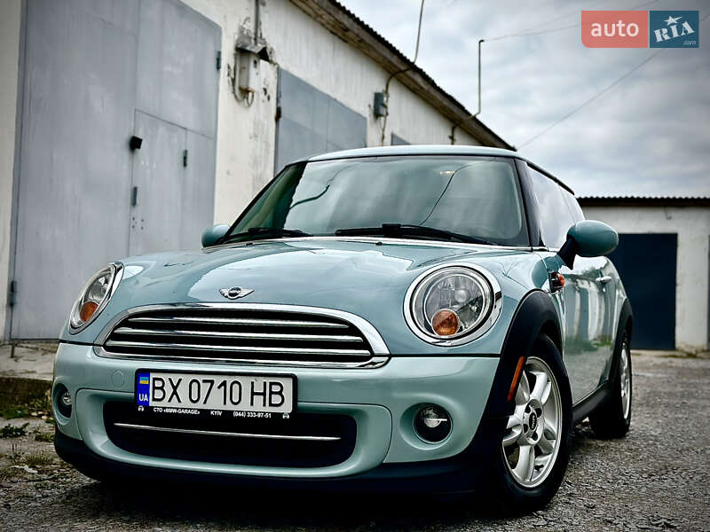 Mini Hatch (2013)