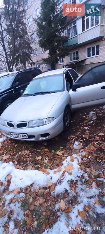 Mitsubishi Carisma (1996)