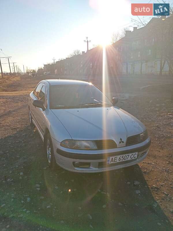 Mitsubishi Carisma (2002)