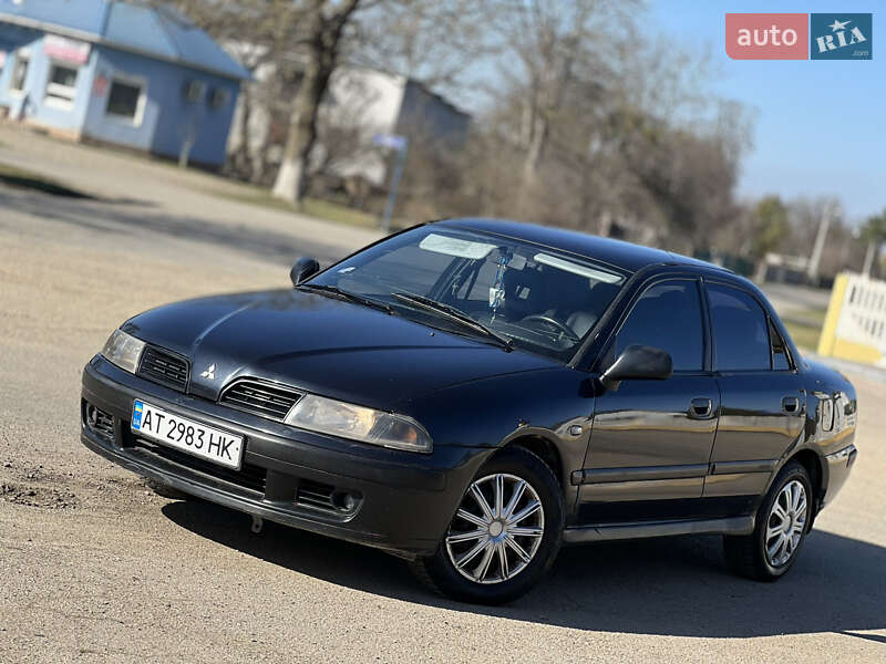 Mitsubishi Carisma (2002)
