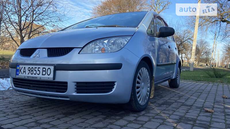 Mitsubishi Colt (2005)