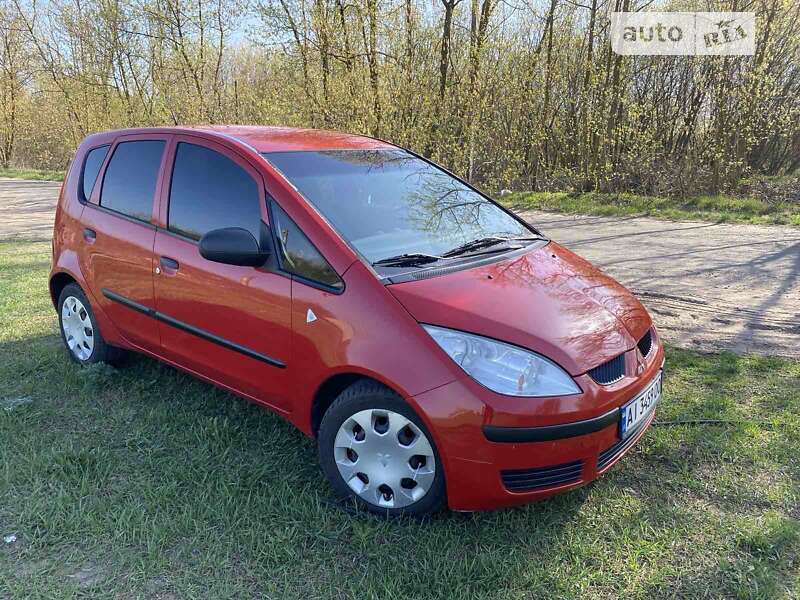 Mitsubishi Colt (2006)