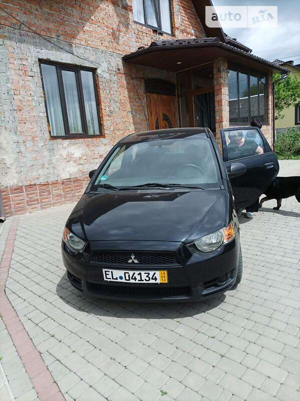 Mitsubishi Colt (2009)