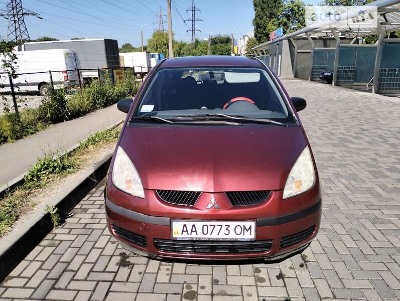 Mitsubishi Colt (2007)