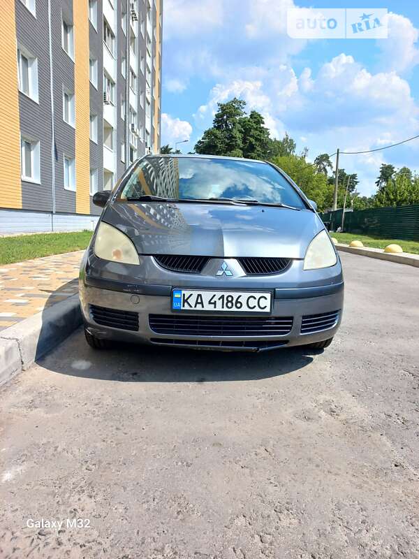 Mitsubishi Colt (2007)