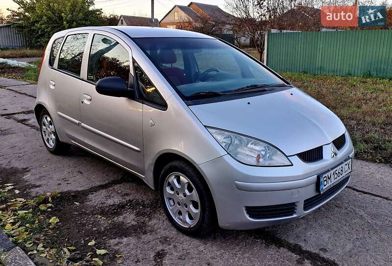 Mitsubishi Colt (2005)