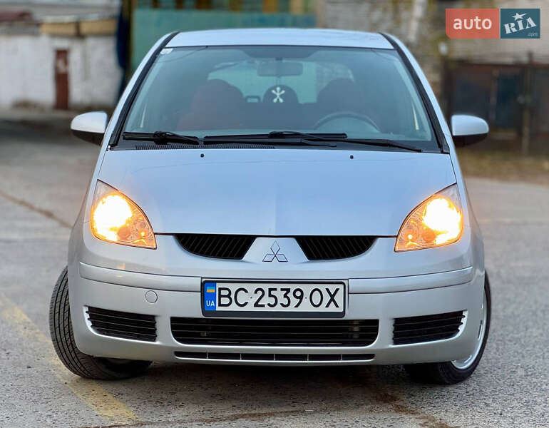 Mitsubishi Colt (2007)