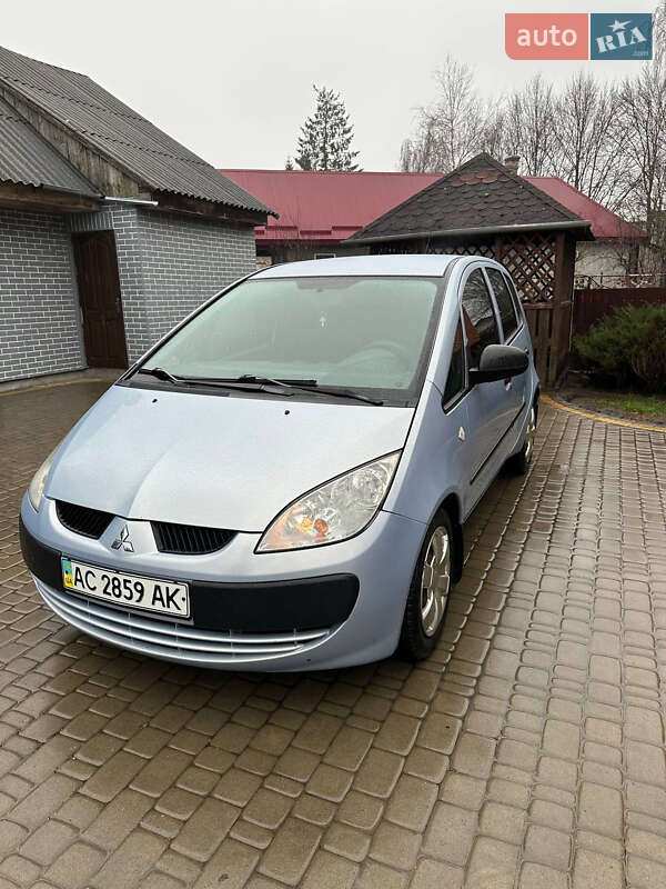 Mitsubishi Colt (2007)