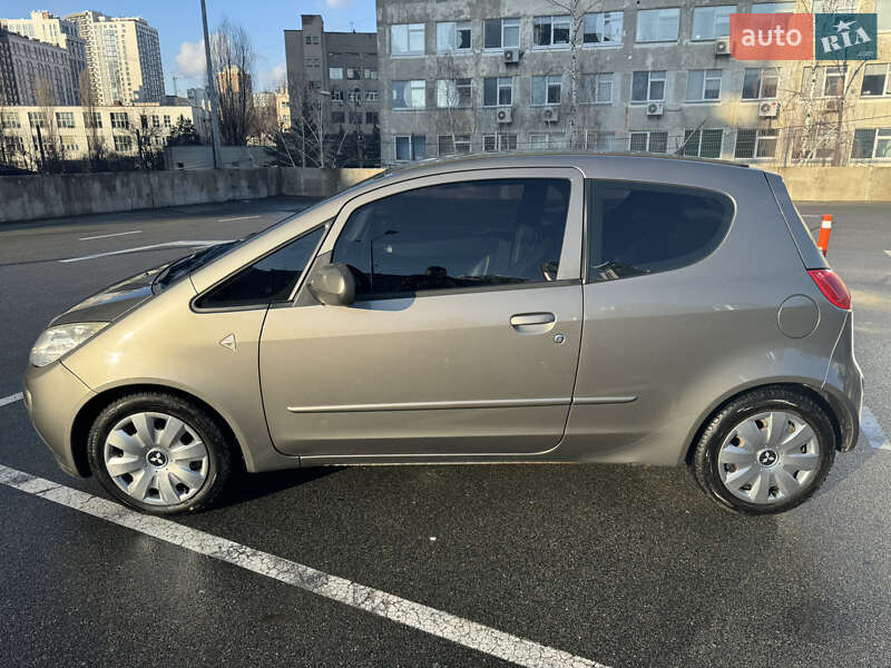 Mitsubishi Colt (2007)