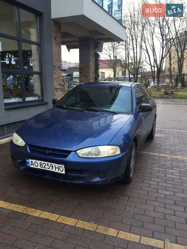 Mitsubishi Colt (2000)