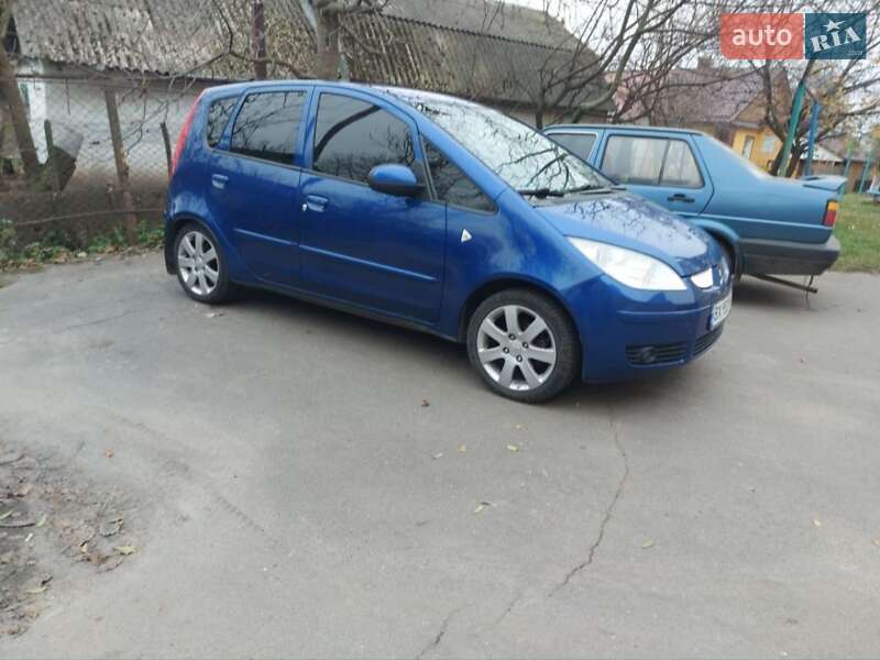 Mitsubishi Colt (2006)