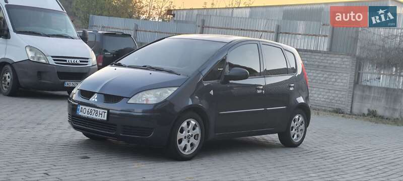Mitsubishi Colt (2006)