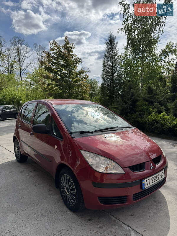 Mitsubishi Colt (2008)