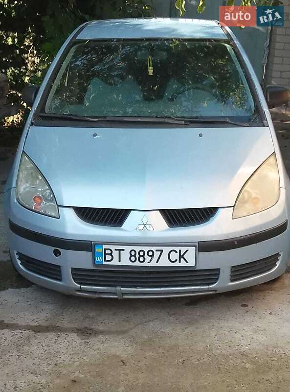 Mitsubishi Colt (2007)