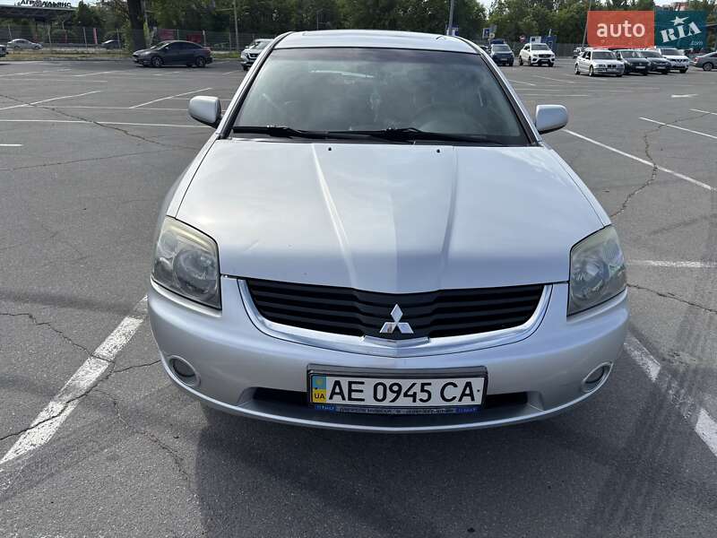 Mitsubishi Galant (2007)