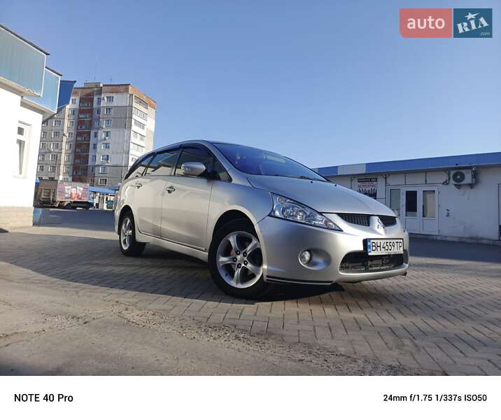 Mitsubishi Grandis (2008)