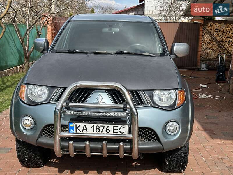 Mitsubishi L 200 (2007)