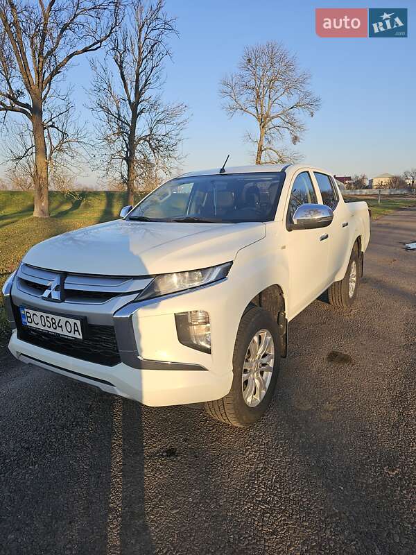 Mitsubishi L 200 (2019)