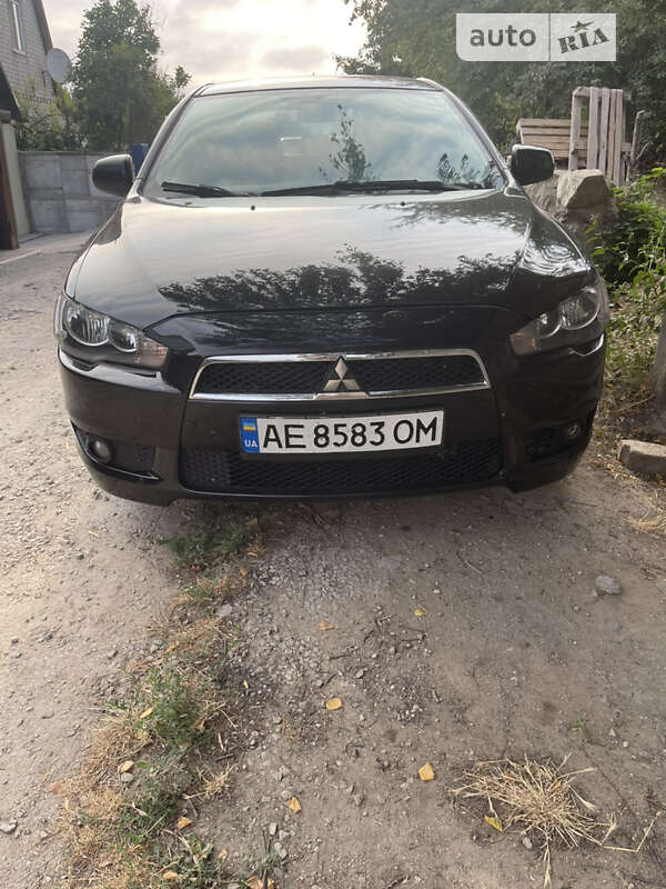 Mitsubishi Lancer x (2007)