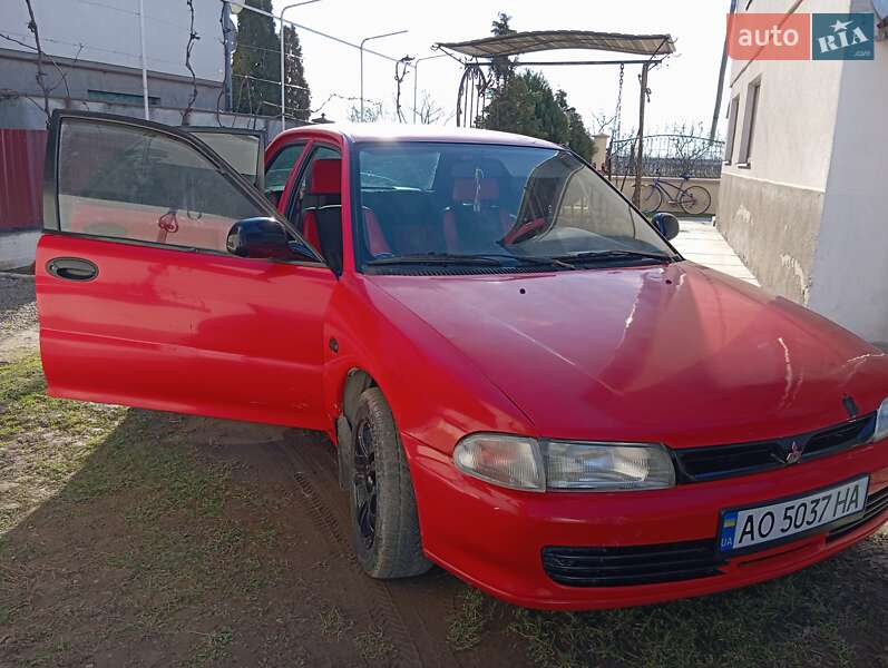 Mitsubishi Lancer (1993)