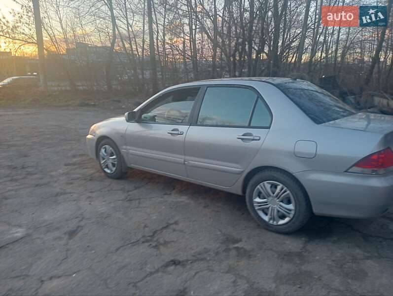 Mitsubishi Lancer (2006)