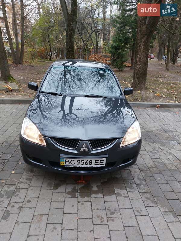 Mitsubishi Lancer (2003)