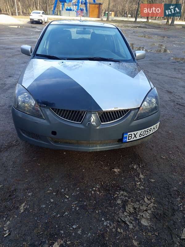 Mitsubishi Lancer (2004)