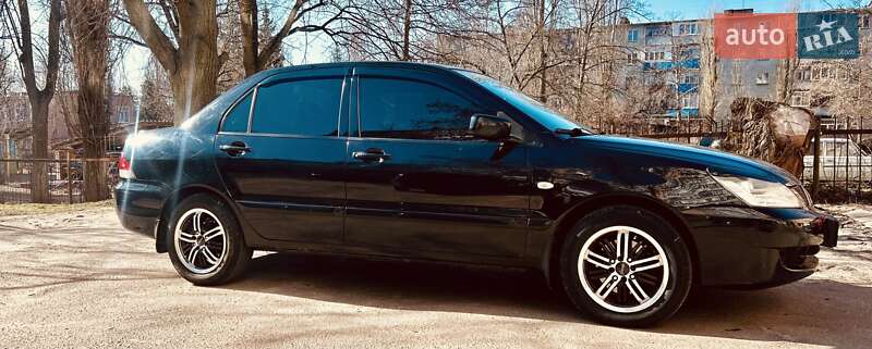 Mitsubishi Lancer (2006)