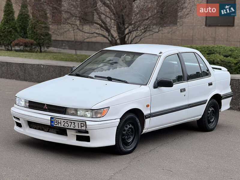 Mitsubishi Lancer (1992)