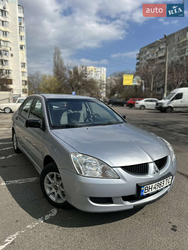 Mitsubishi Lancer (2004)
