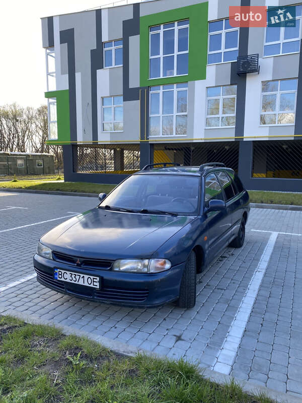 Mitsubishi Lancer (1993)