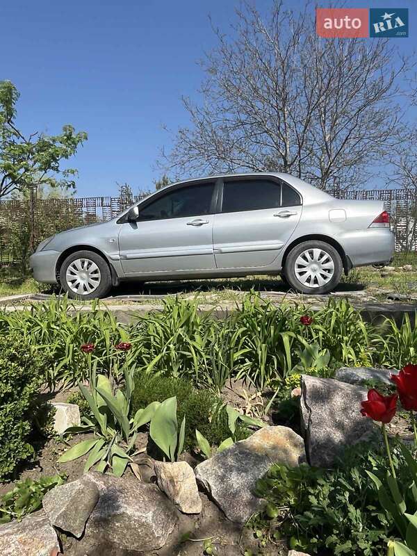Mitsubishi Lancer (2007)