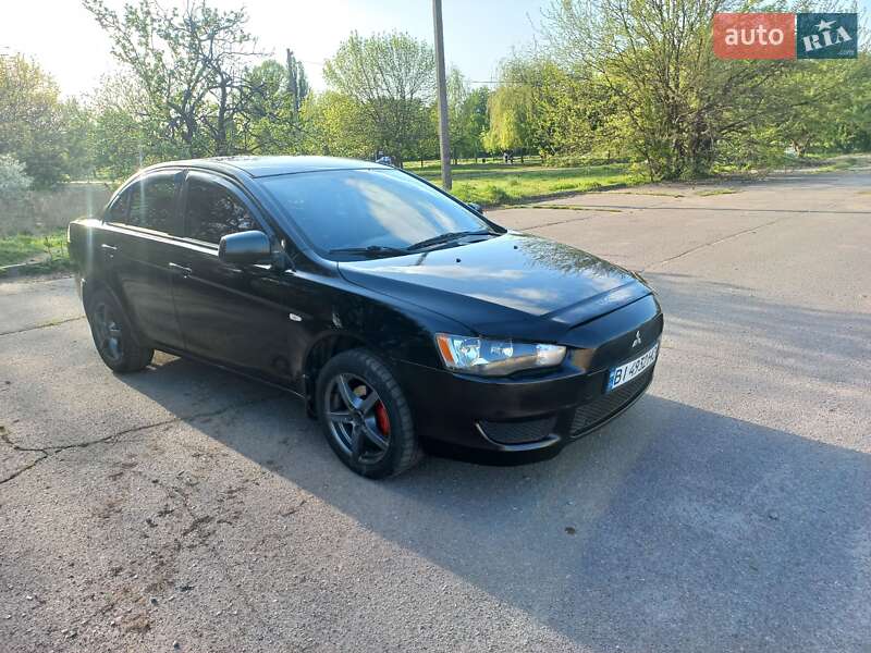Mitsubishi Lancer (2010)