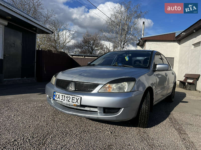 Mitsubishi Lancer (2005)