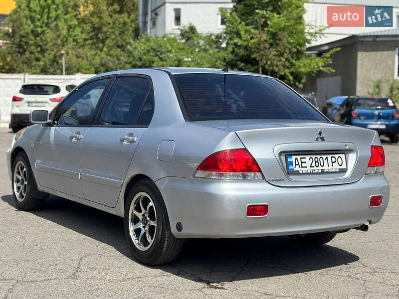 Mitsubishi Lancer (2006)