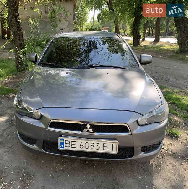 Mitsubishi Lancer (2014)