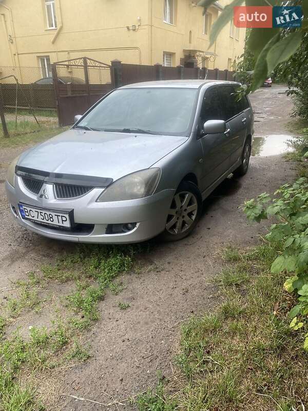 Mitsubishi Lancer (2003)