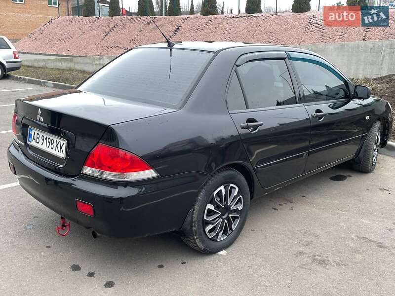 Mitsubishi Lancer (2005)