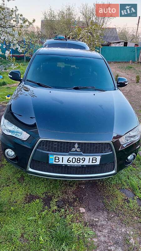 Mitsubishi Outlander xl (2012)