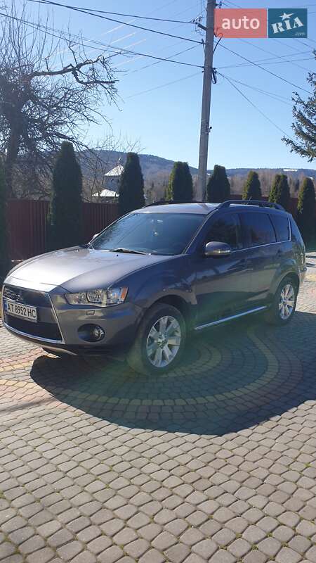 Mitsubishi Outlander (2010)