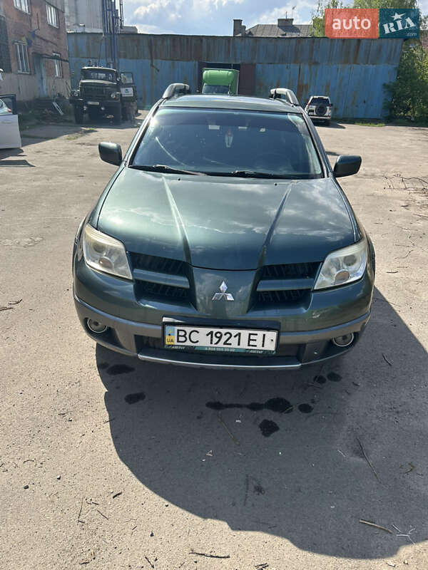 Mitsubishi Outlander (2006)