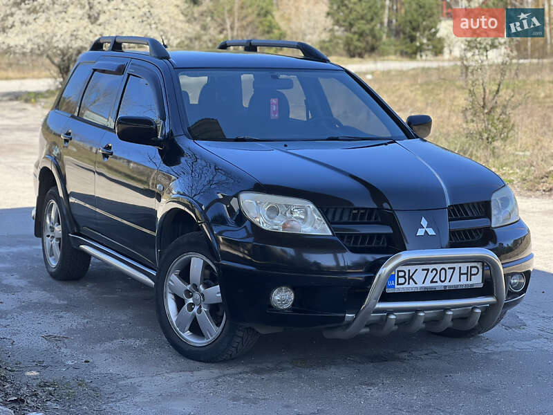 Mitsubishi Outlander (2008)