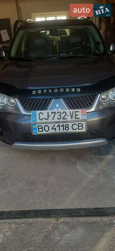 Mitsubishi Outlander (2008)