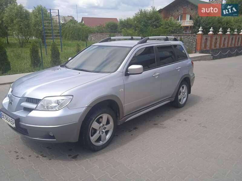Mitsubishi Outlander (2006)