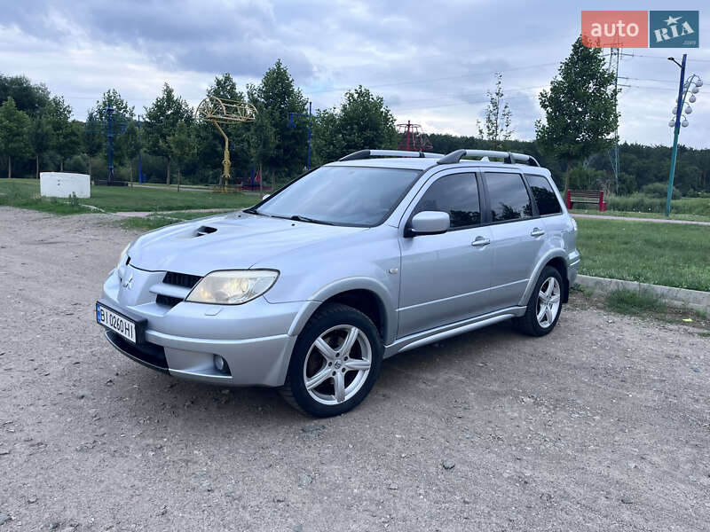 Mitsubishi Outlander (2007)
