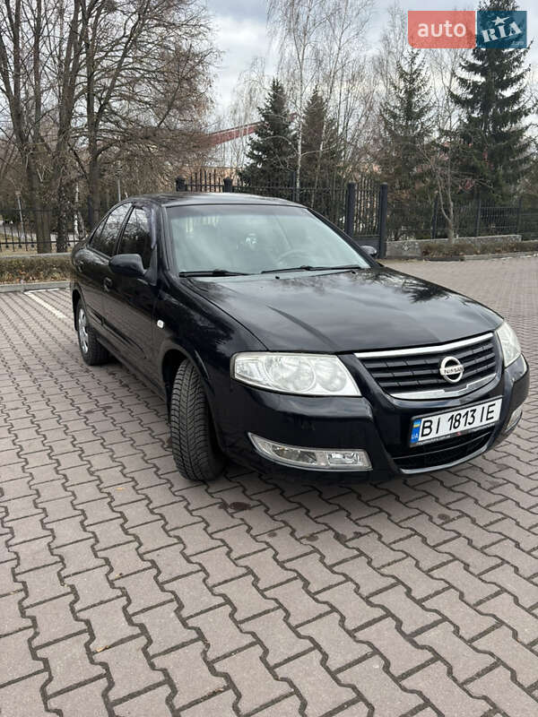 Nissan Almera (2006)